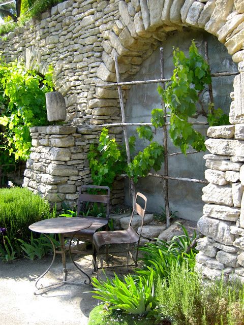 1c580c5c6c3bc37cd8411ae1fdf666b0