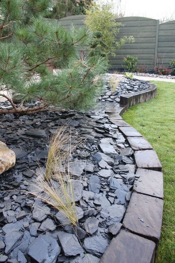 5577fd2b794f3-delimiter-les-espaces-jardin-bordures-pepinieres-et-paysge-hmt