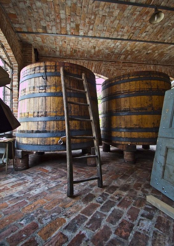 cbe8b82b6a0f1f3e65526028cf63eba9