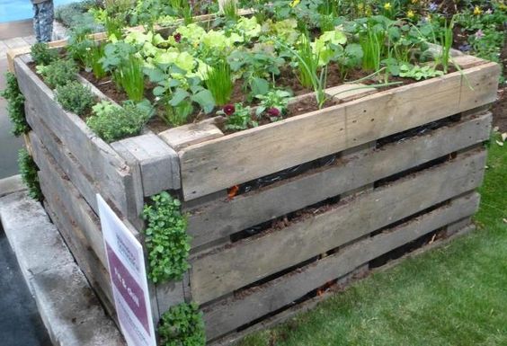 b8d0acec60e5f93942c9ab40e052fc5a