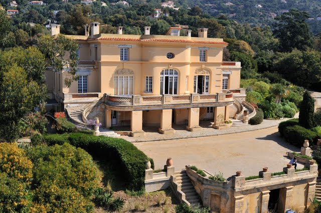 Domaine-Presentation-et-Prestations4cfcfdfe82501